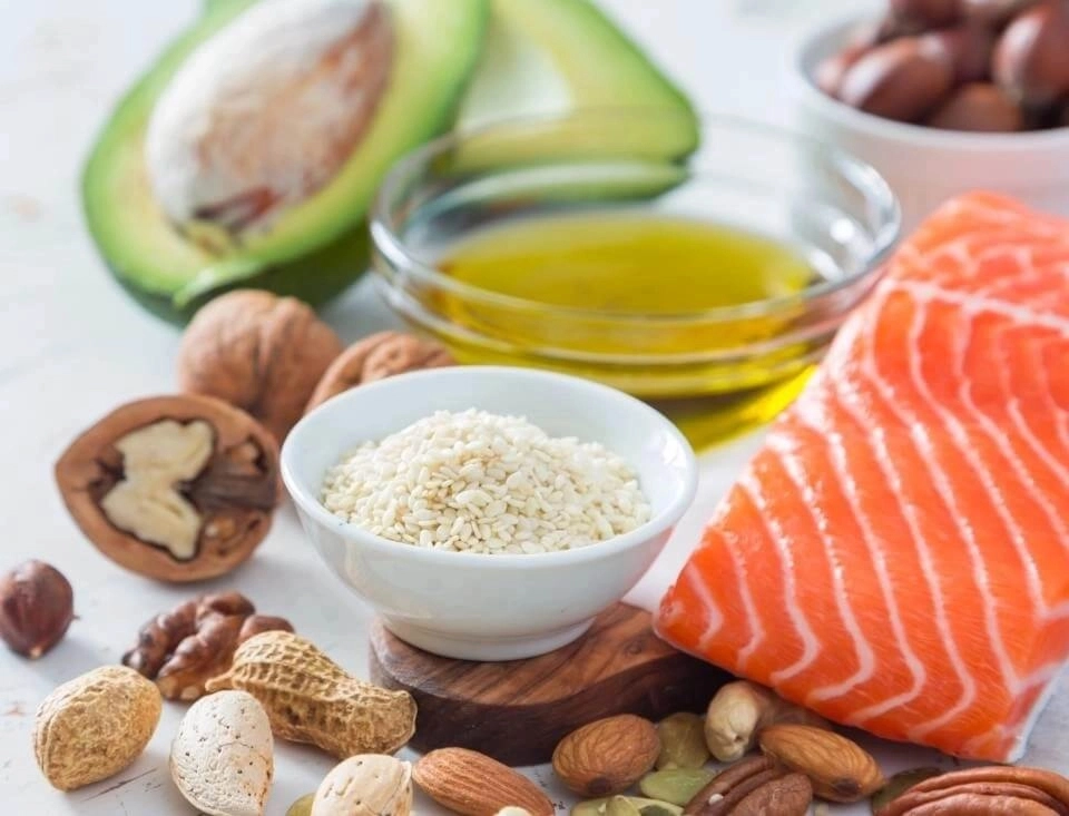 GROWTH SUPPLEMENTS - Imagem ilustrativa alimentos com ômega-3