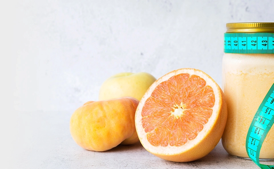 IMAGEM ILUSTRATIVA DE UMA MESA COM LARANJA