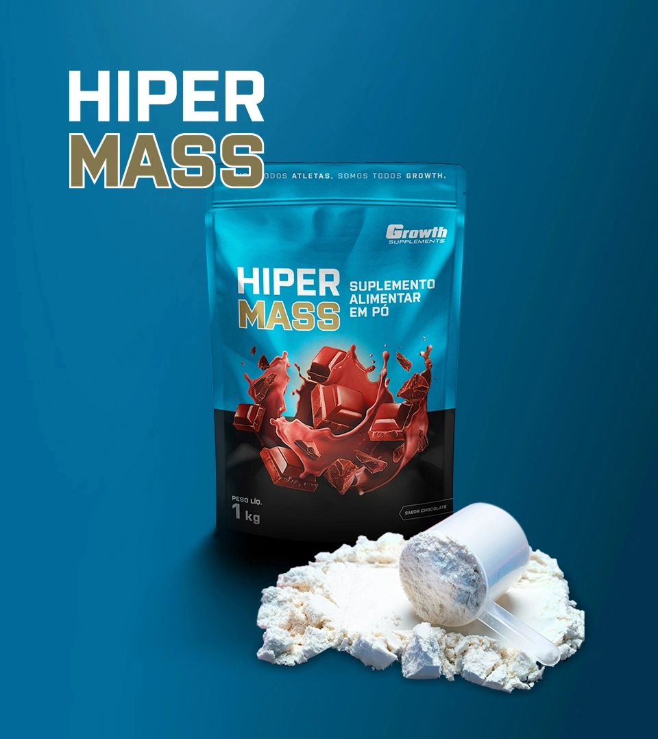 Pote Hipermass Growth sabor chocolate com pó do suplemento em fundo azul