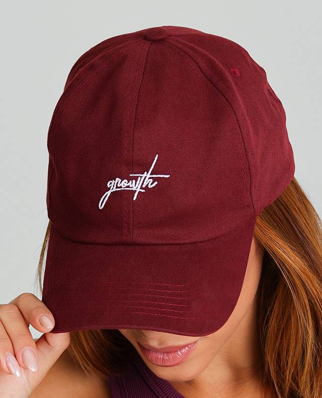 Boné Dad Hat Growth Manuscrito ruby