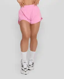 Shorts Duplo Growth Manuscrito Rosa Claro