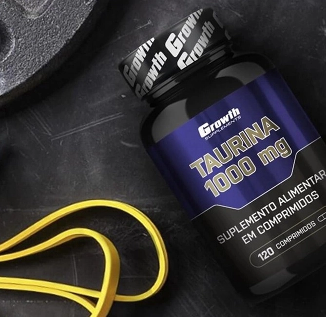 GROWTH SUPPLEMENTS - Embalagem de Taurina com itens de academia