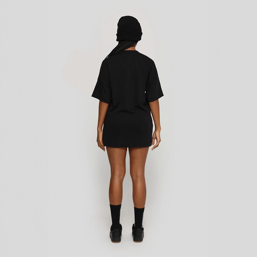 Camiseta Growth Oversized Manuscrito Preto