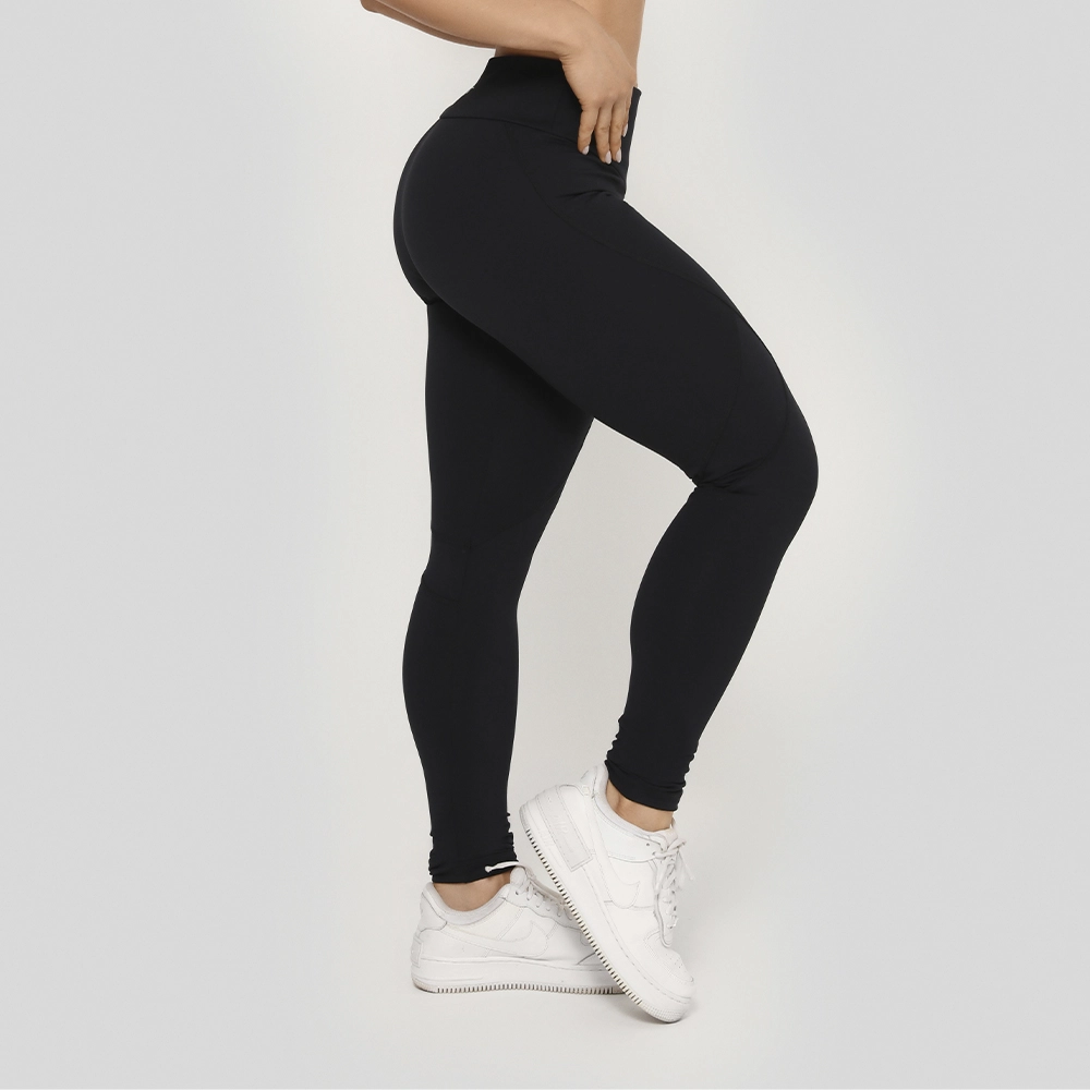 Legging Growth Cut Manuscrito Preto