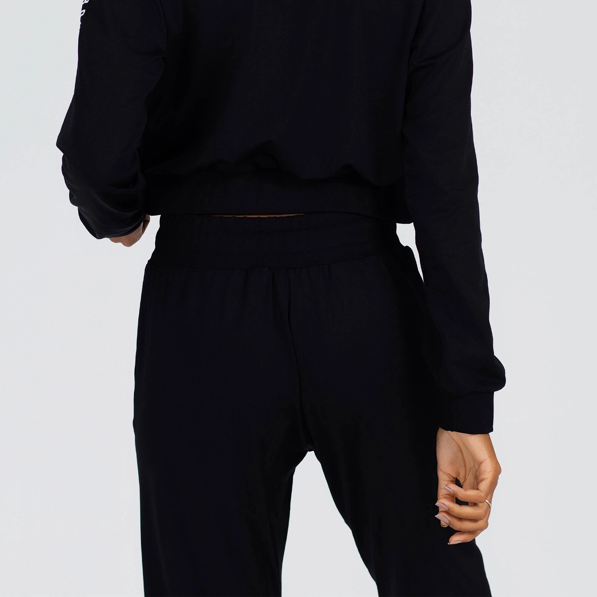 Calça Growth Punhos e Cordão Preto