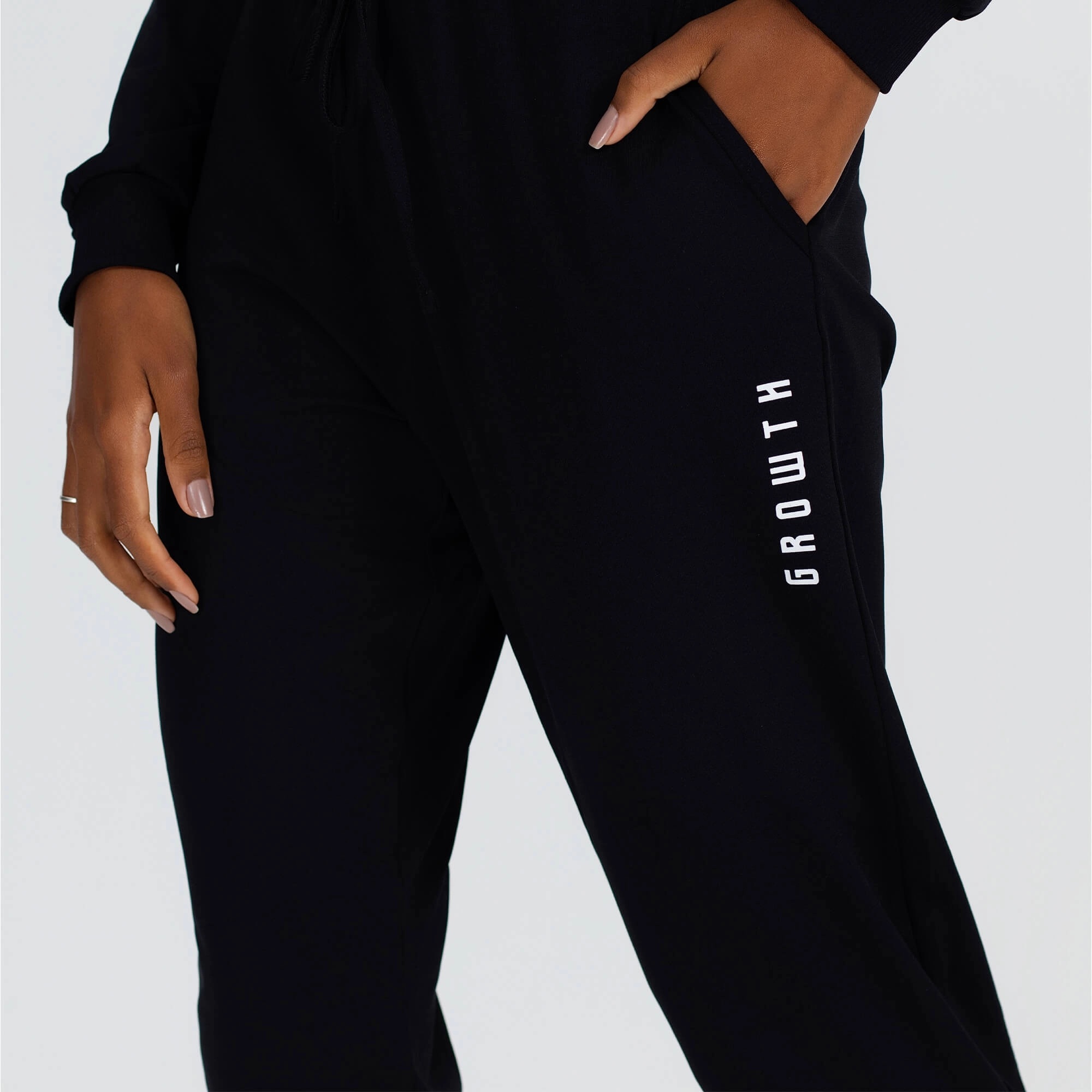 Calça Growth Punhos e Cordão Preto