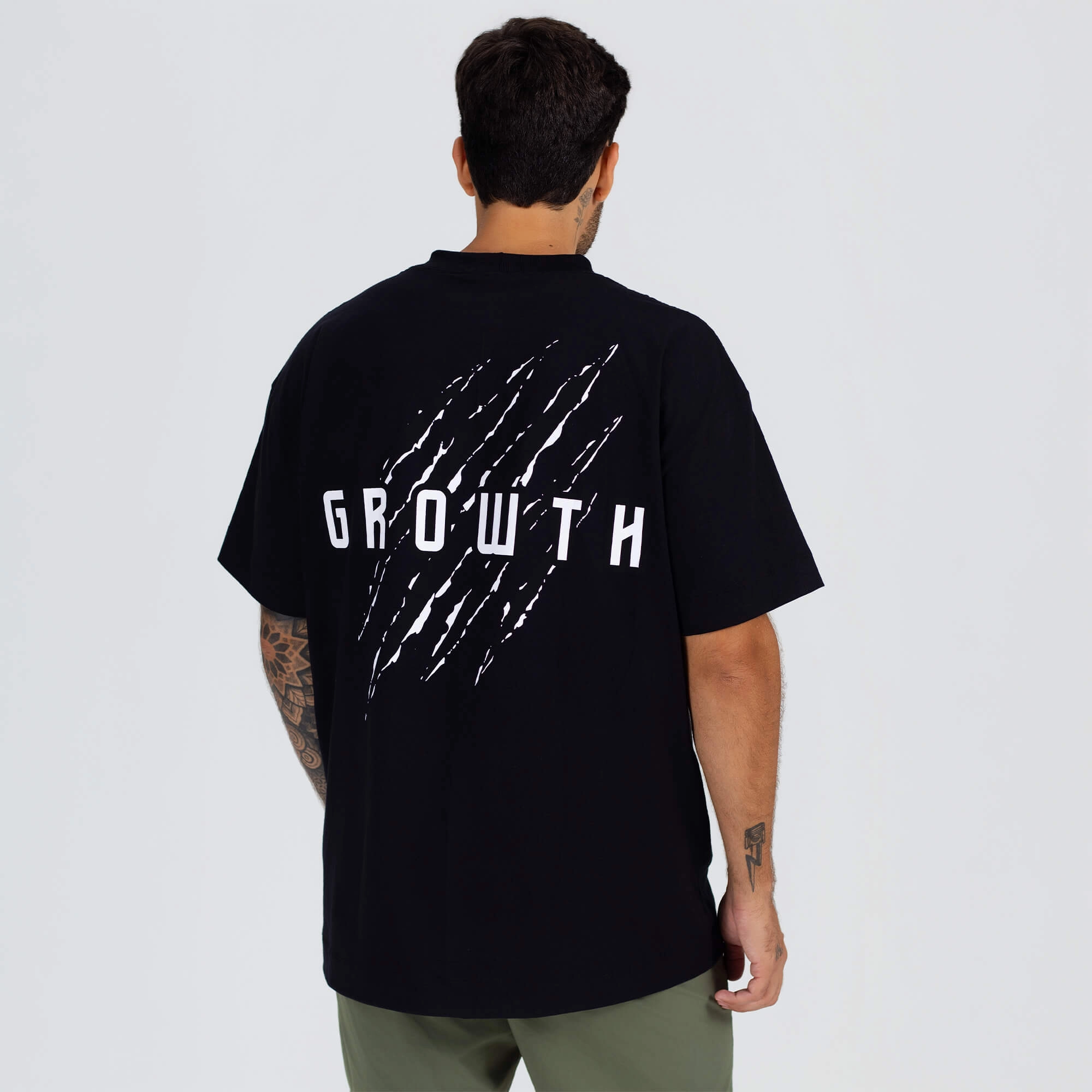 Camiseta Oversized Growth Under Garras 