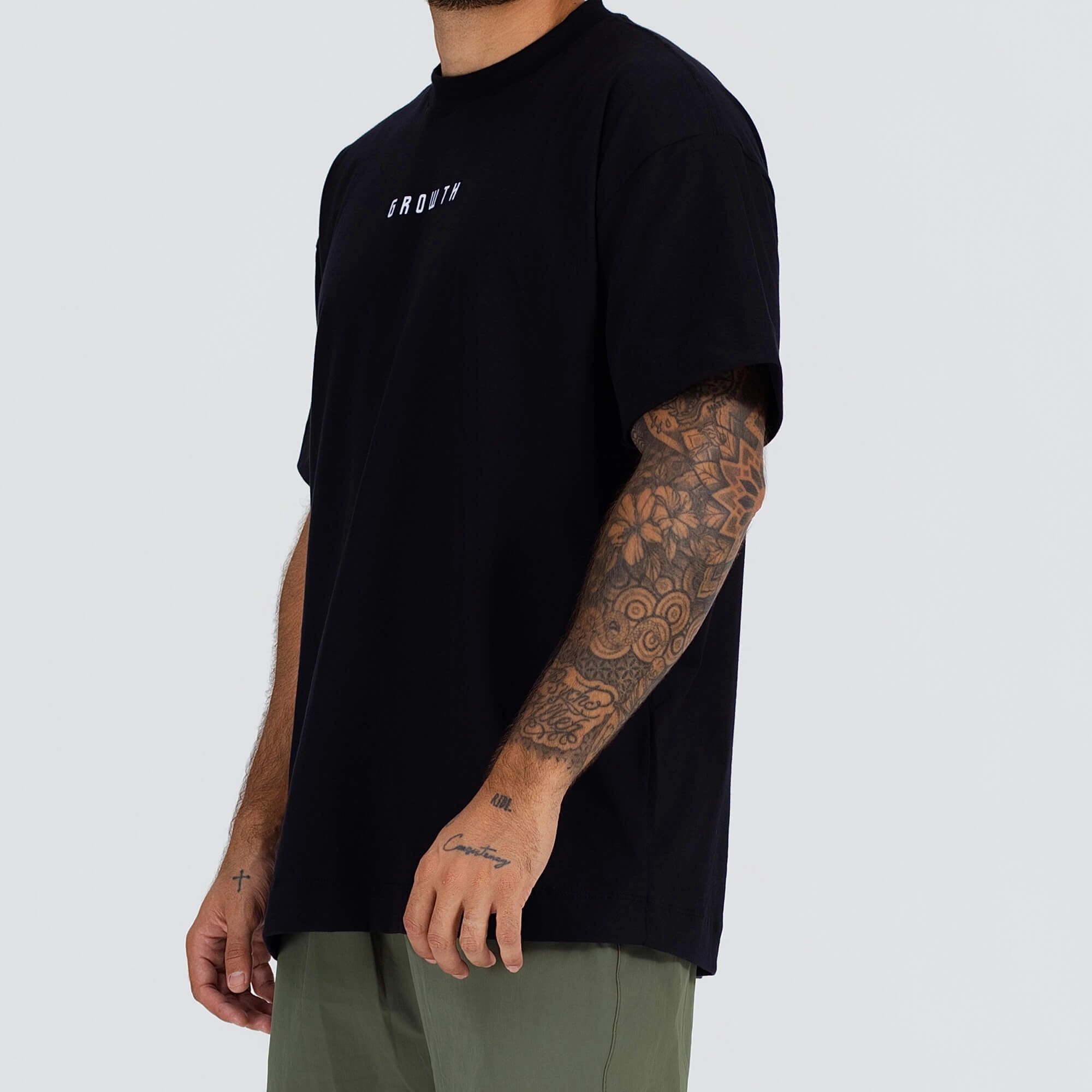 Camiseta Oversized Growth Under Garras 