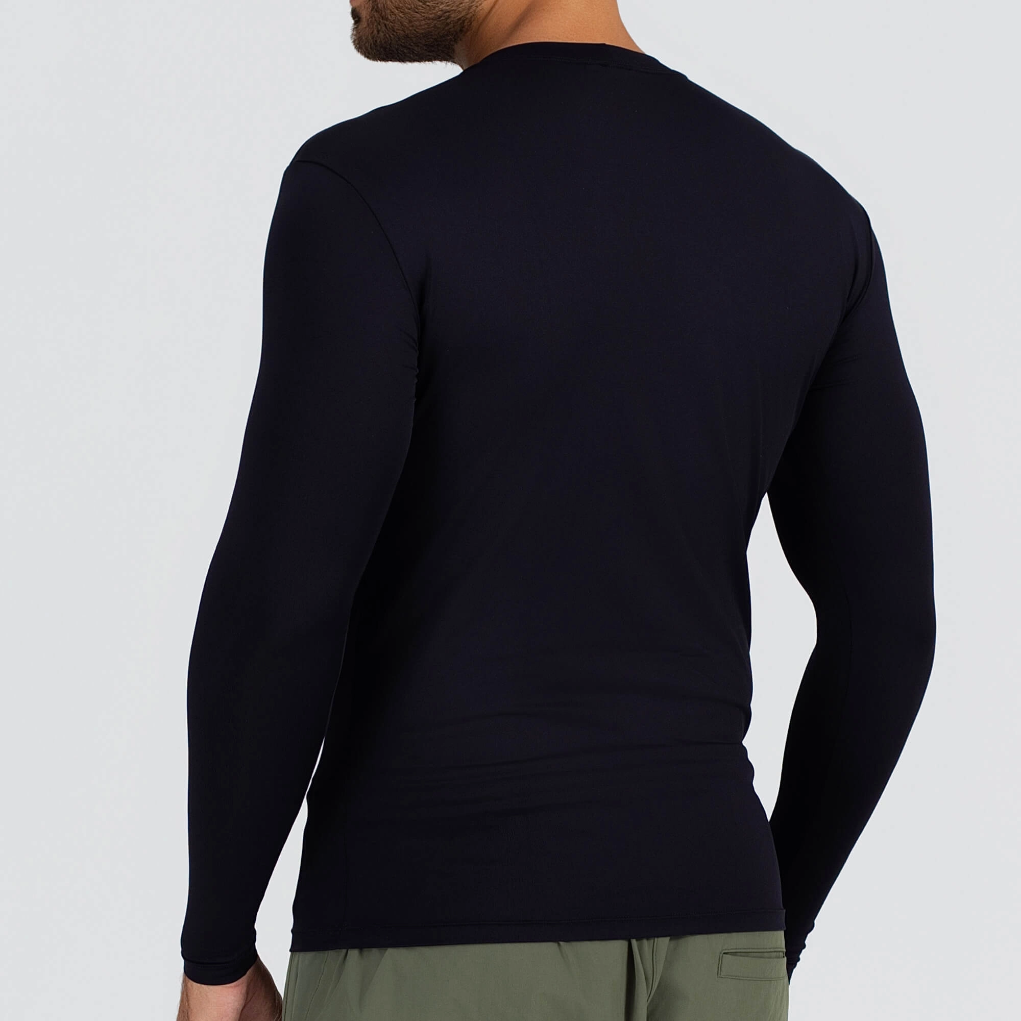 Camiseta Growth Térmica Essencial Manga Longa Preto