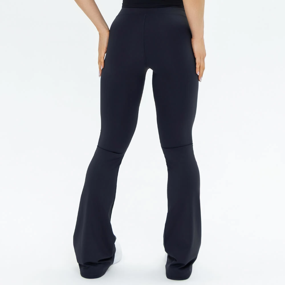 Calça Growth Flare Preto