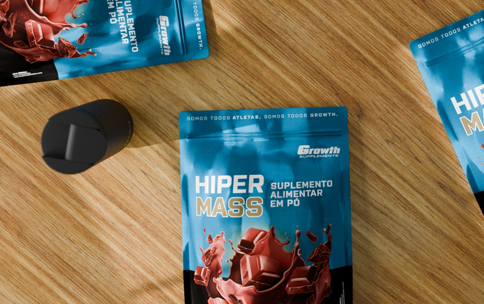 HIPER MASS SABOR BAUNILHA EM CIMA DA MESA - growth supplements
